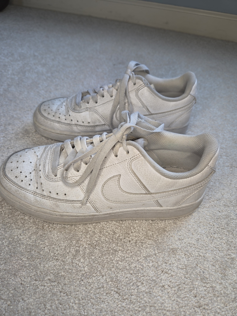 Nike Mens Low-Top Casual Sneakers in White Air Force Size 7